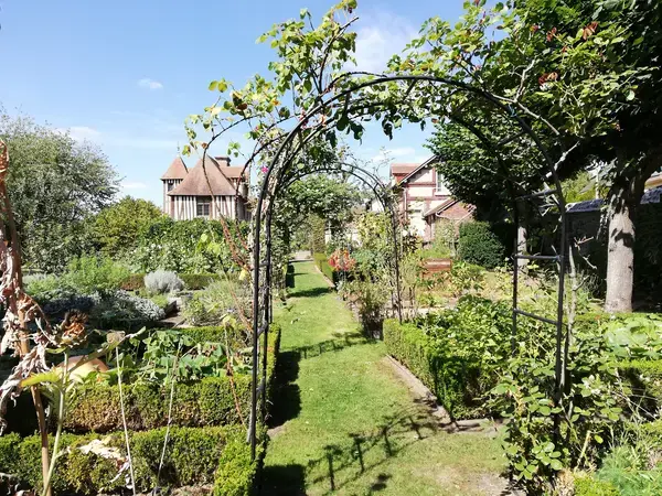 Monte Escalier 76 Entreprise monte escalier Petit-Couronne